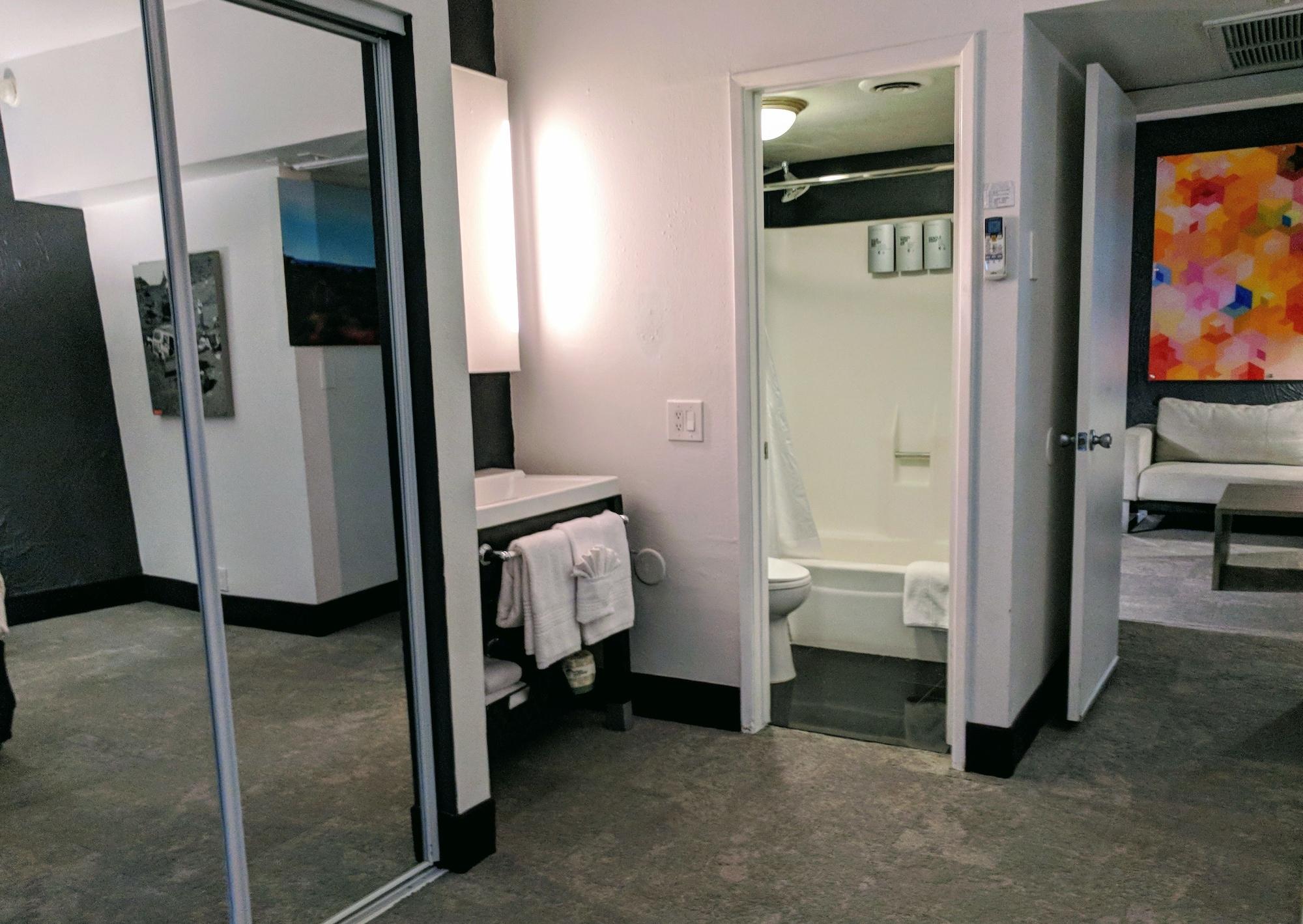 The Clarendon Hotel And Spa (Adults Only) Φοίνιξ Εξωτερικό φωτογραφία