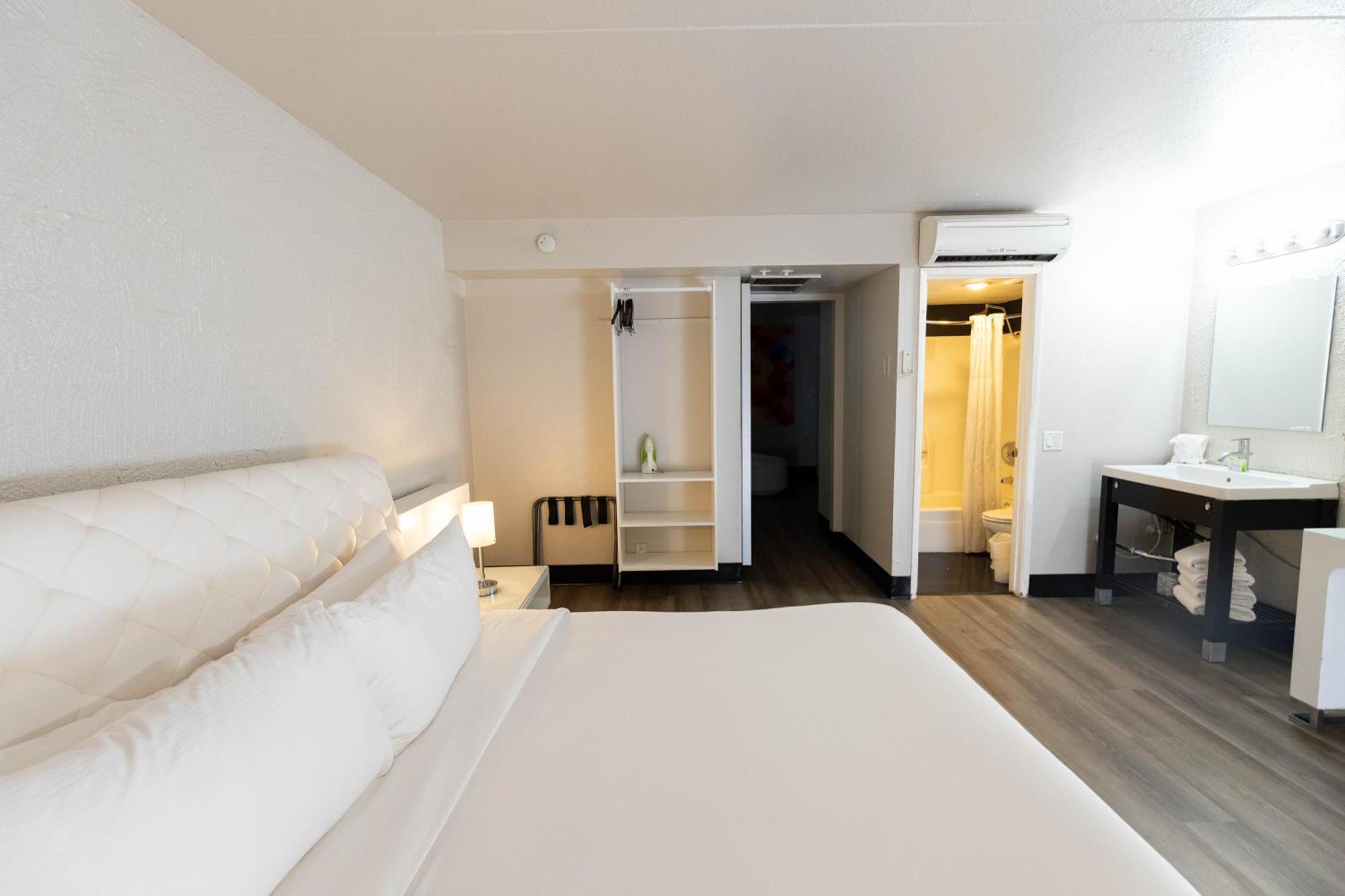 The Clarendon Hotel And Spa (Adults Only) Φοίνιξ Εξωτερικό φωτογραφία